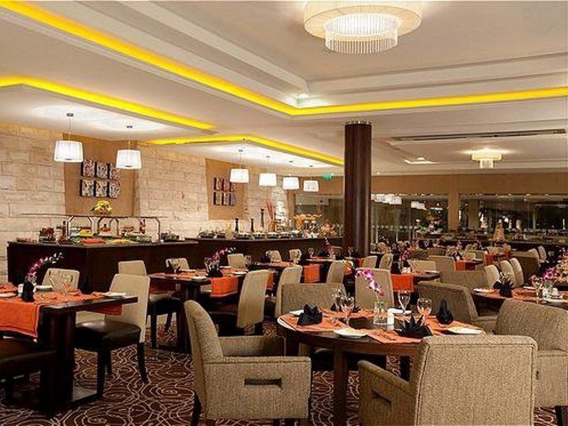 Holiday Inn Al Khobar - Corniche By Ihg Extérieur photo